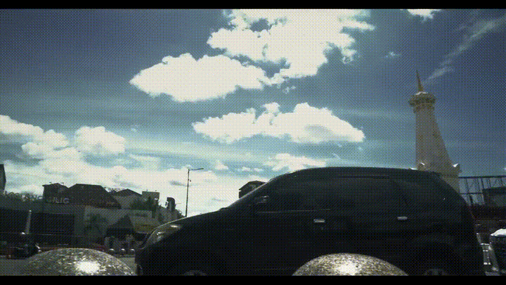 Cinta di Balik Awan still